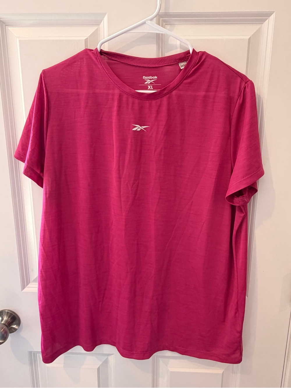Reebok Pink Tshirt Size XL
